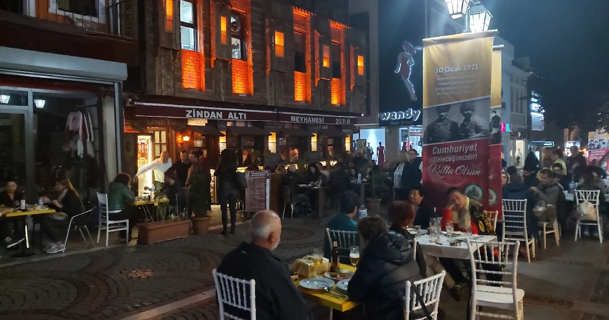 Zindanalti Pub photo 1