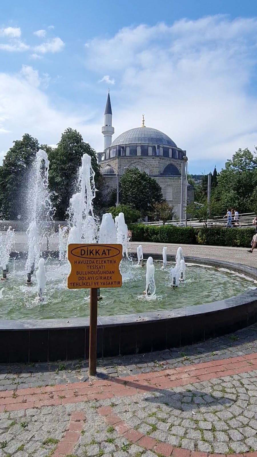 Yeni Cuma (Pertev Mehmet Paşa) Camii photo 5