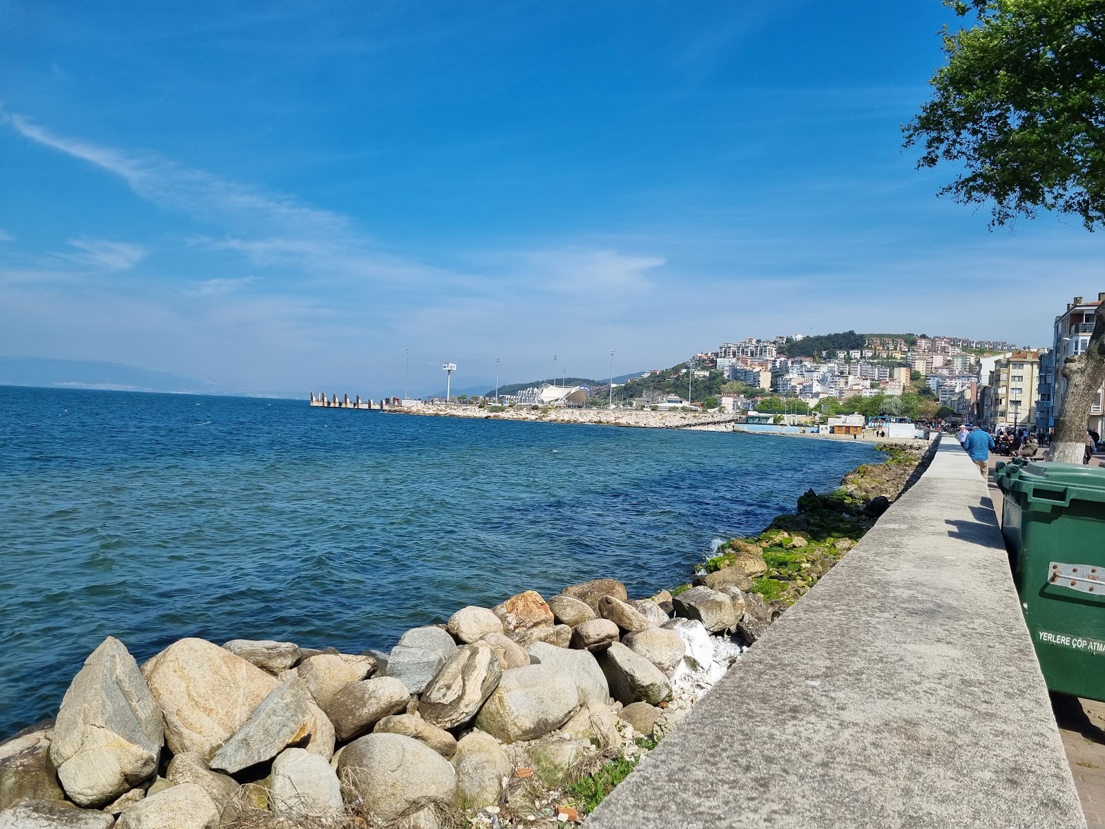 Güzelyalı Coast photo 1