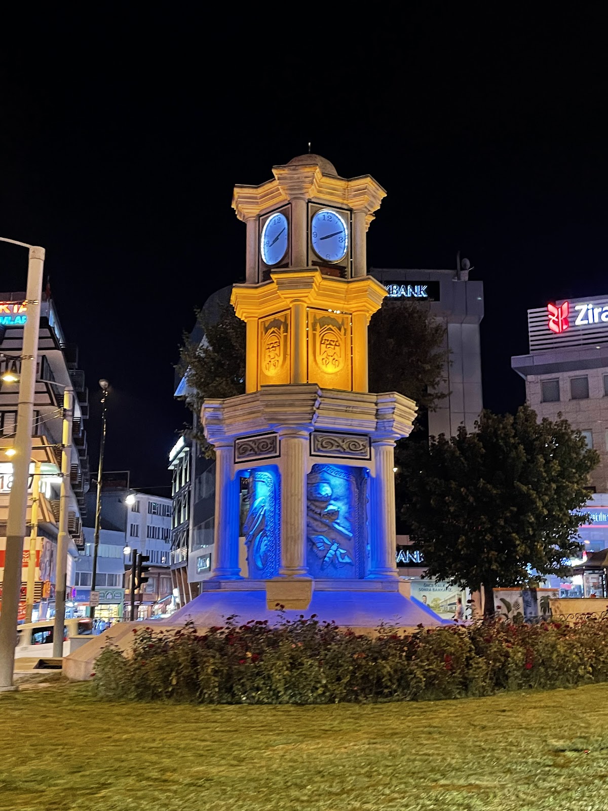 Statues Clock Tower photo 1