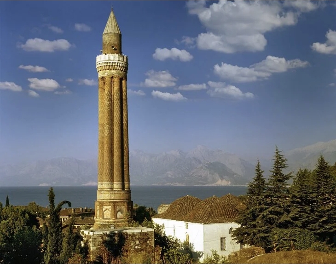 Yivliminare Mosque photo 1