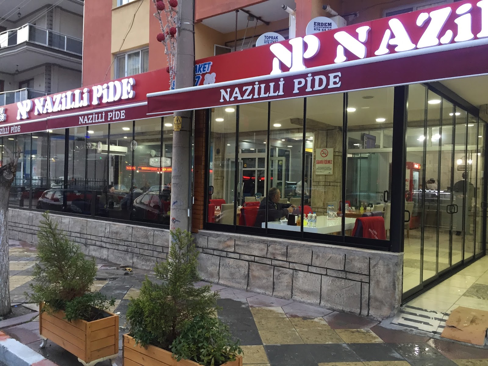 LÜKS NAZİLLİ PİDE KEBAB PİZZA SALONU photo 2