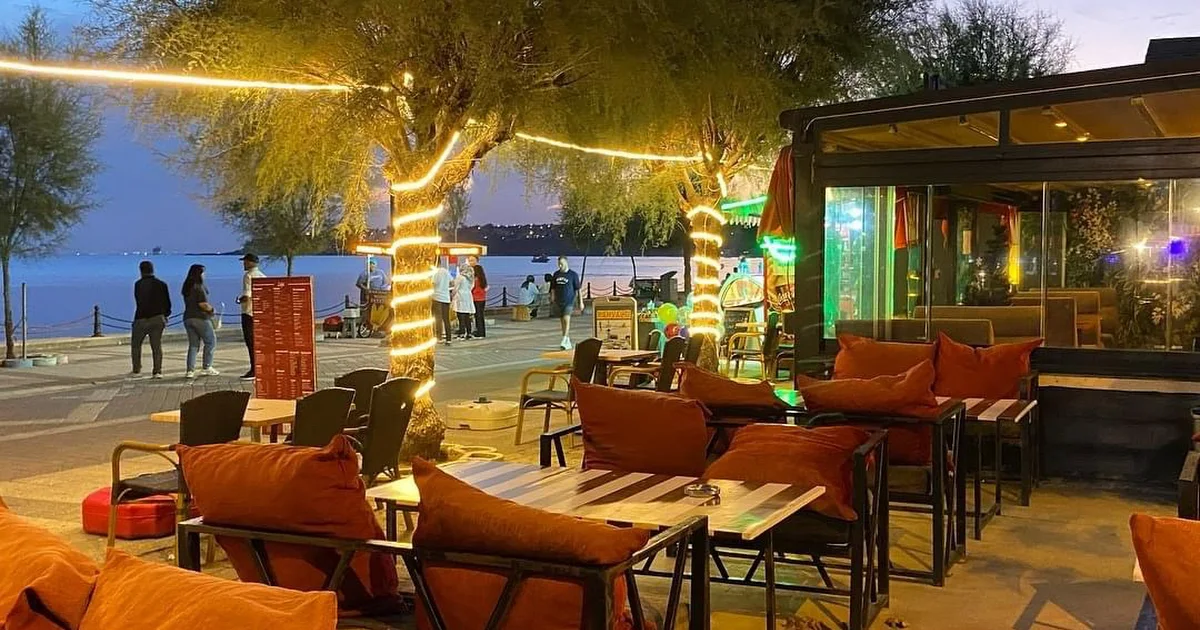 Loja Cafe & Restaurant photo 1