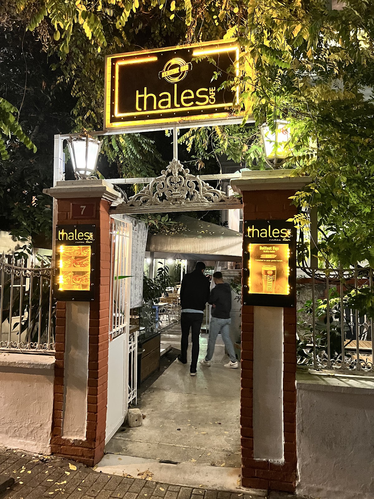Thales Cafe, Kadıköy photo 2