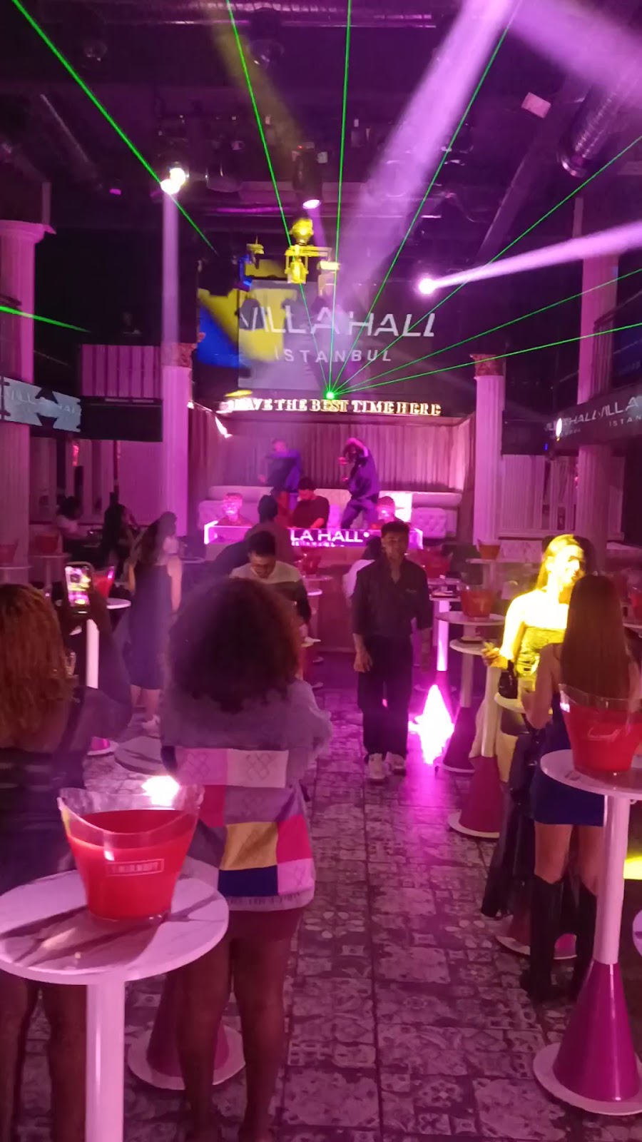 Villa Hall Club photo 6