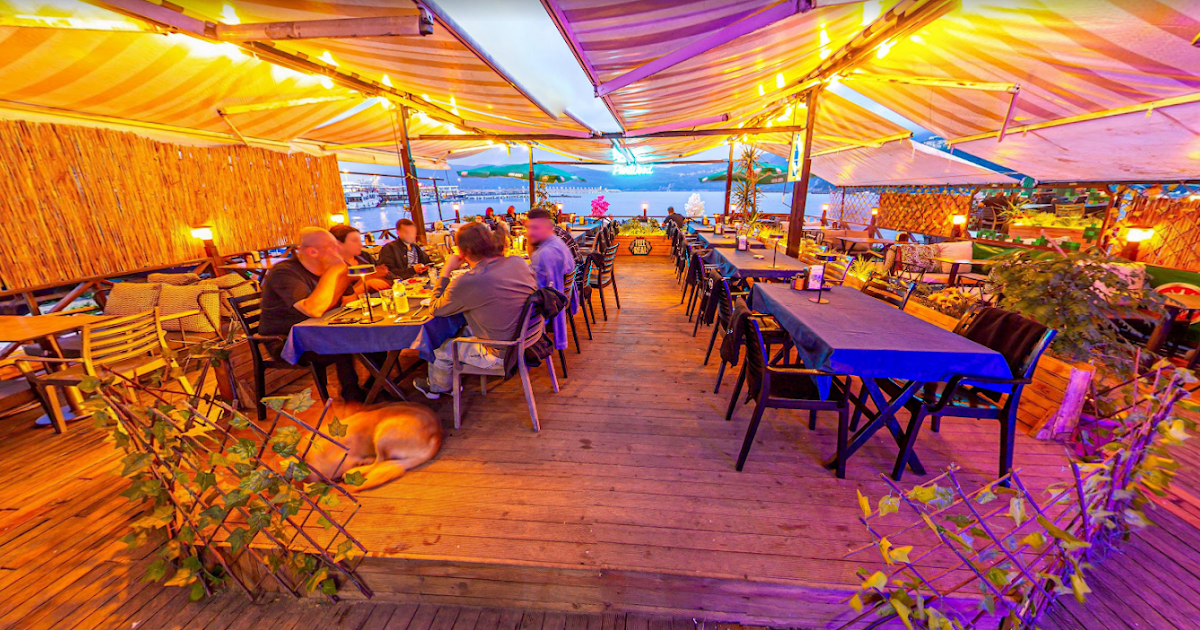 PIERWOOD CAFE photo 1