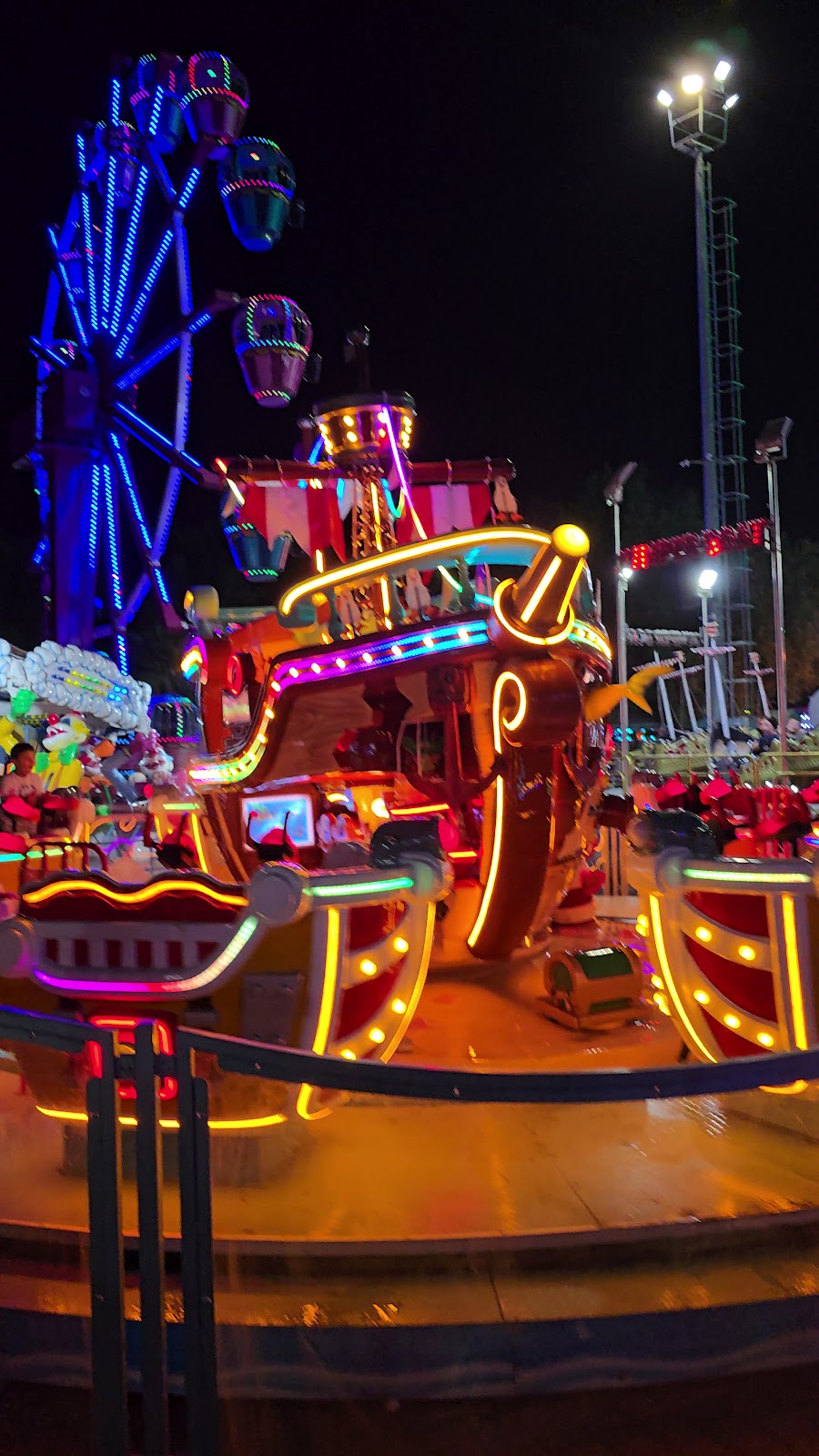 Bursa Lunapark Altınpark photo 6