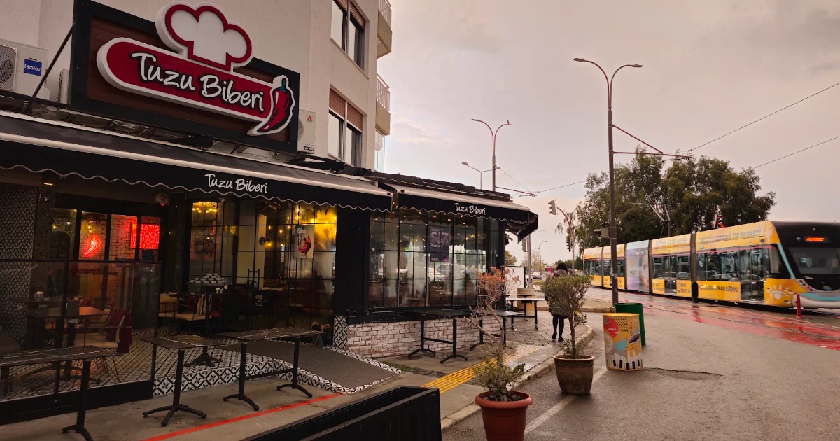 Nuvia Bostanlı - Kitchen & Bar photo 1