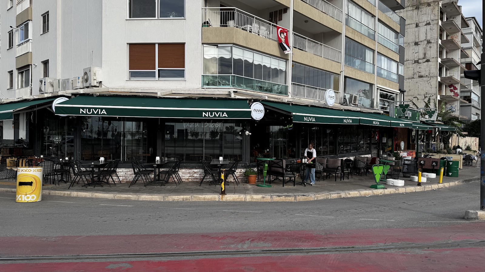 Nuvia Bostanlı - Kitchen & Bar photo 5