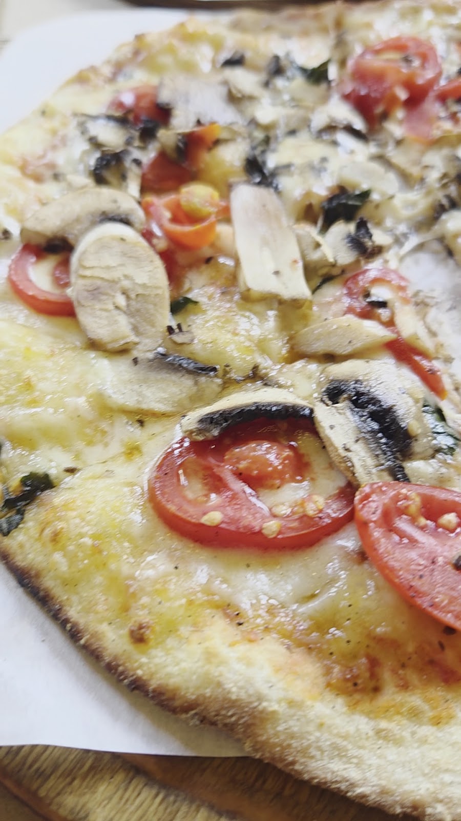 Pizza Locale 414 Park photo 6