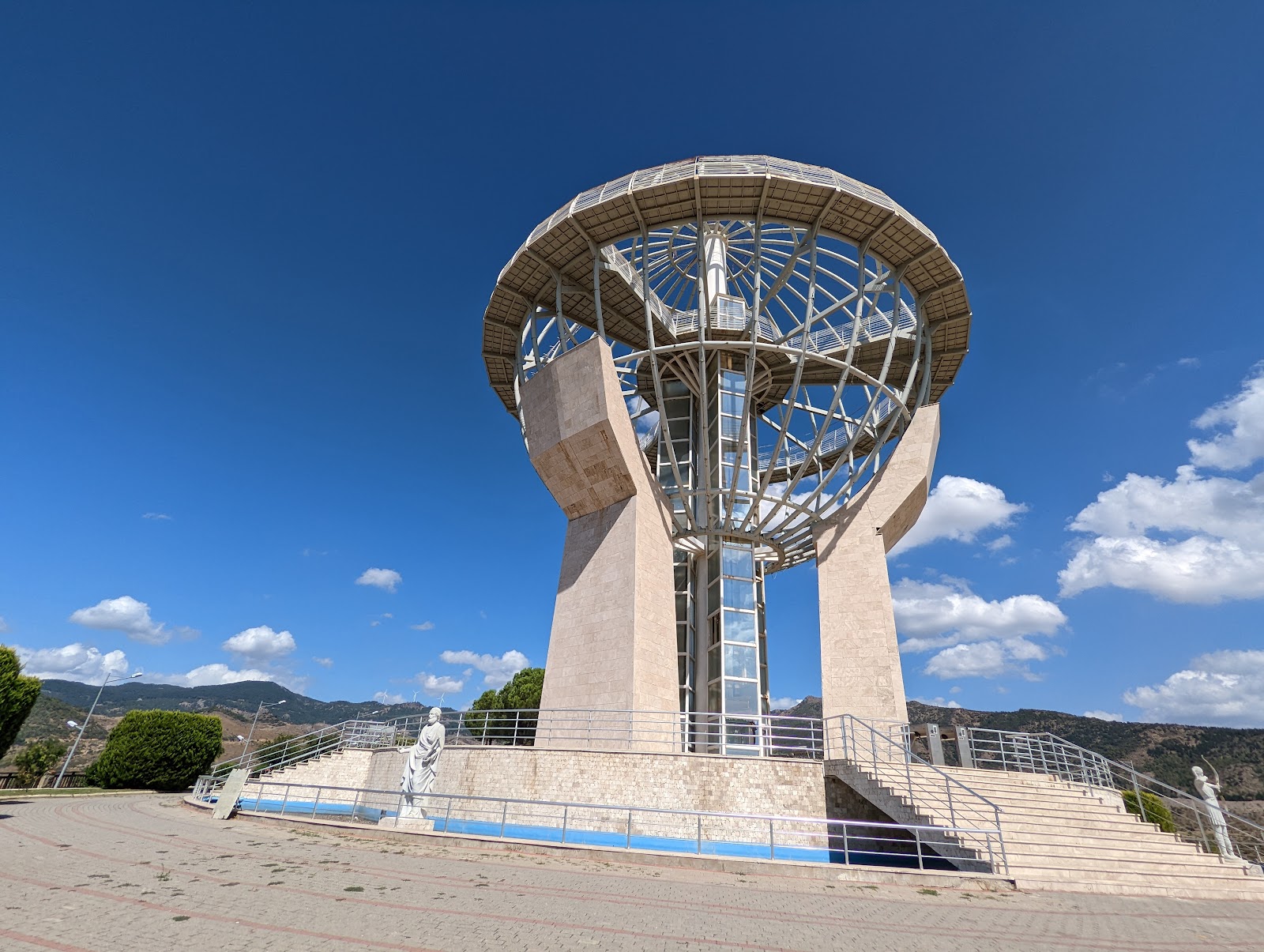 World Peace Memorial photo 1