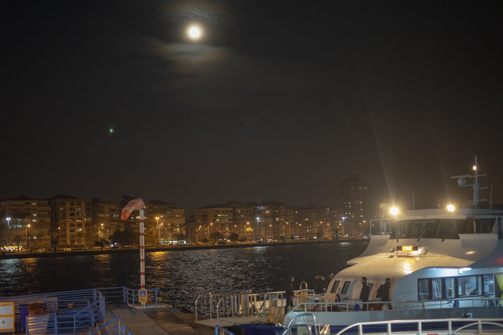 Bostanlı Sahili photo 9