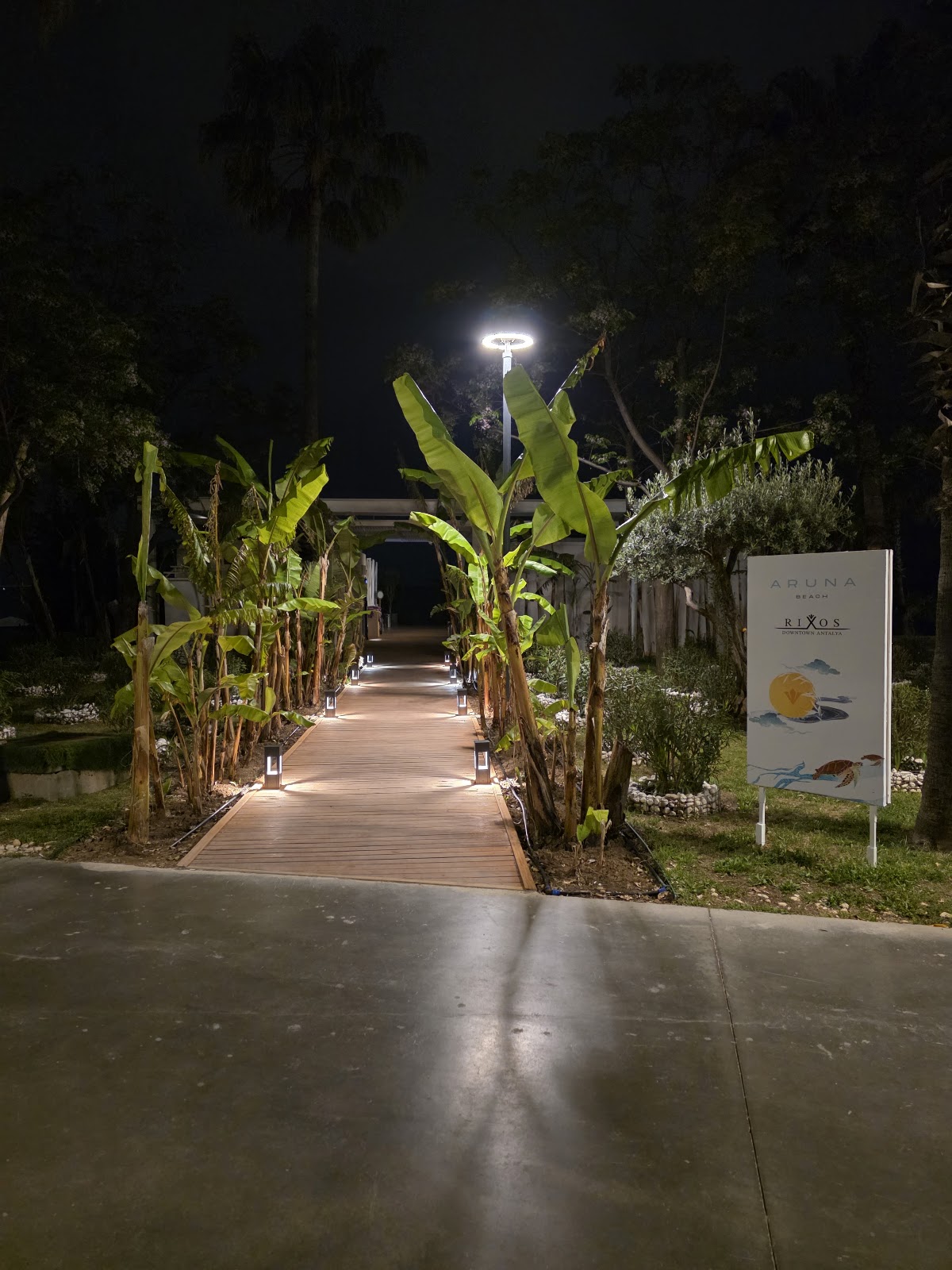 Konyaaltı plajı photo 8