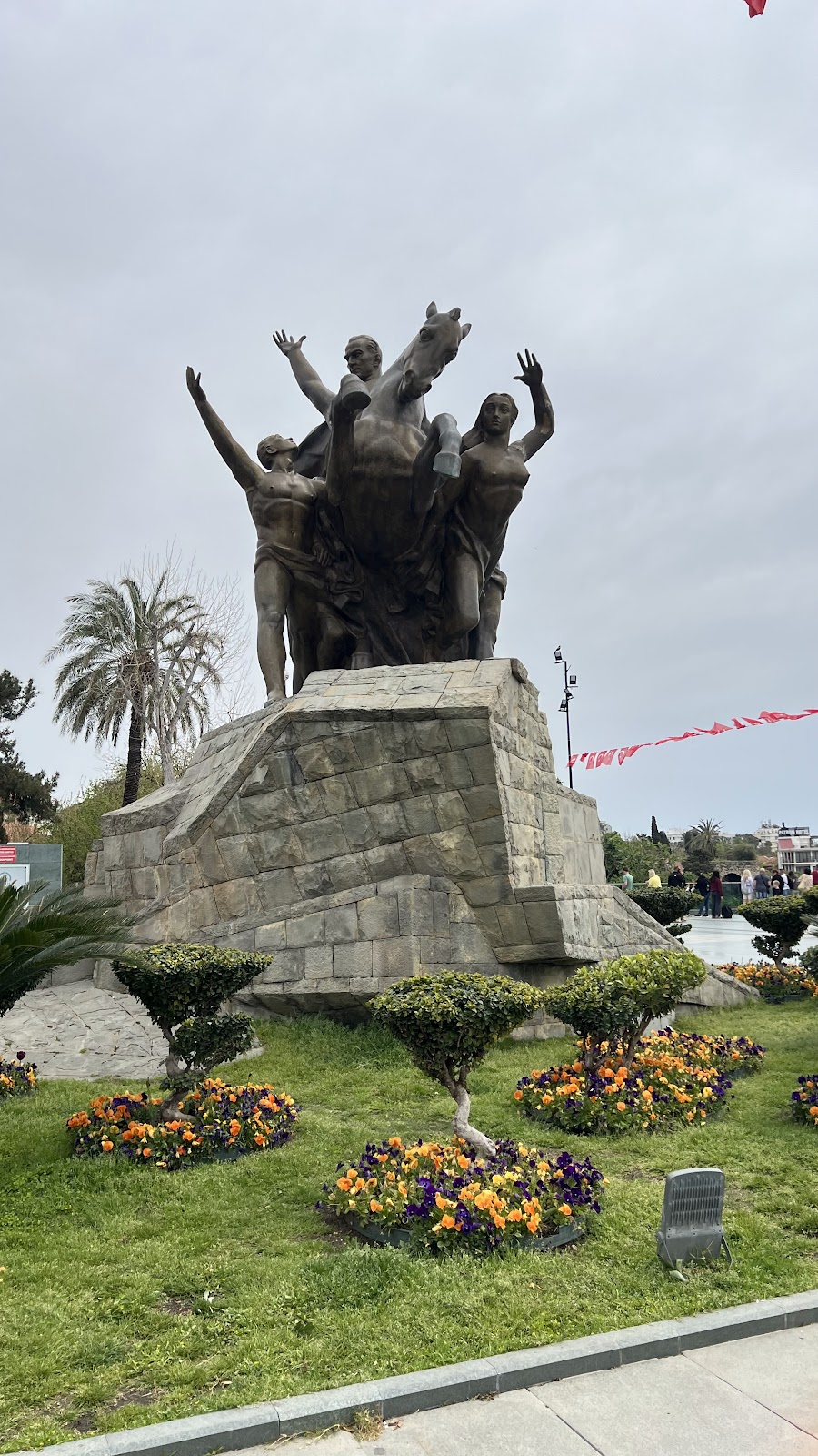 Republic Square photo 8