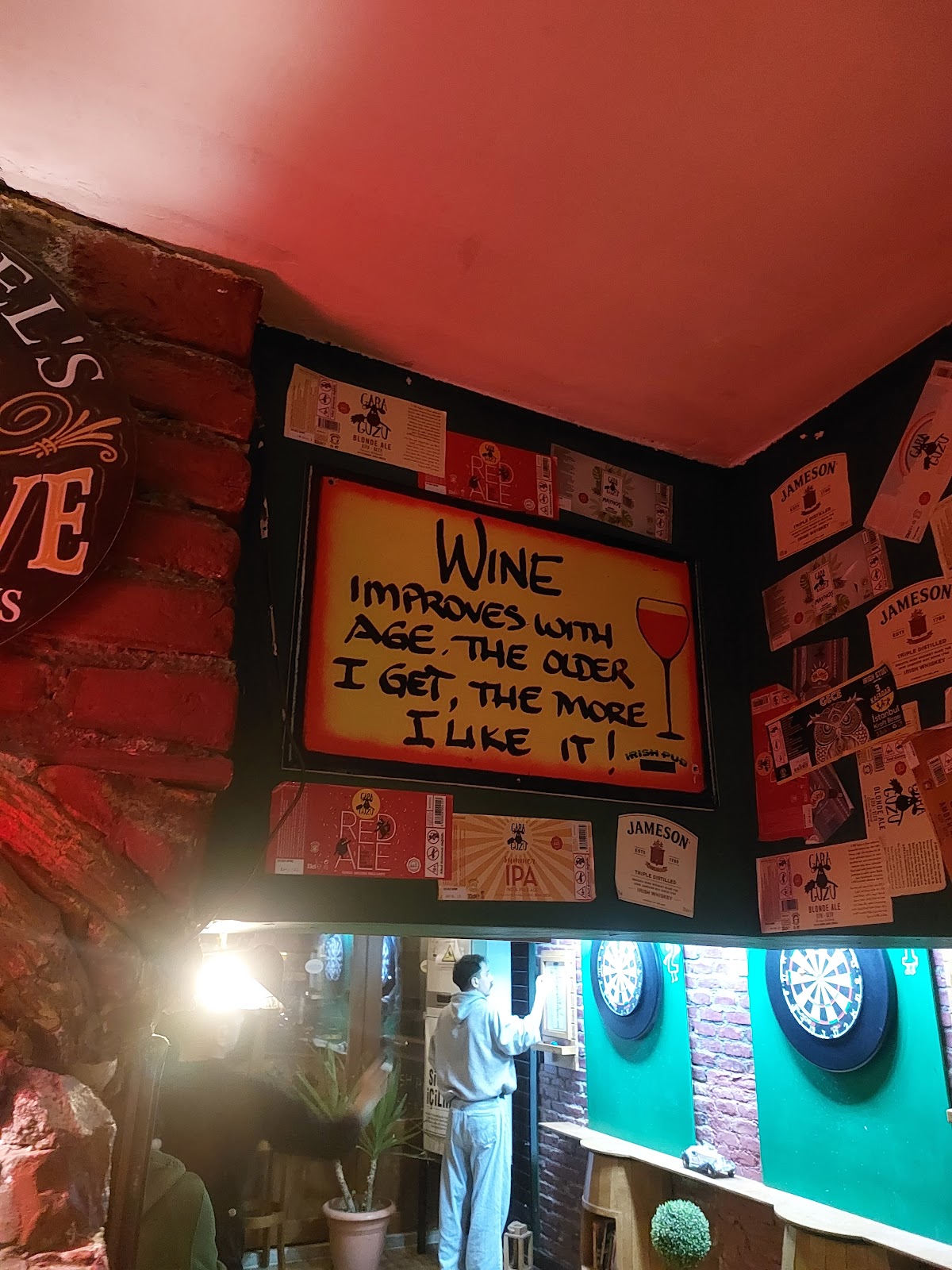 The James Joyce Irish Pub photo 7