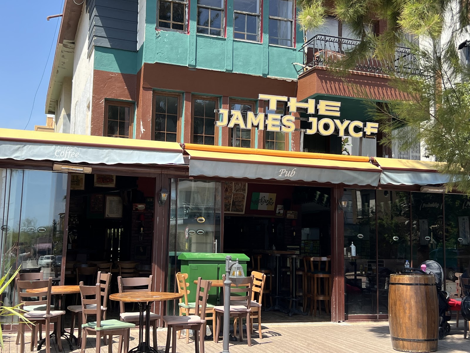 The James Joyce Irish Pub photo 1