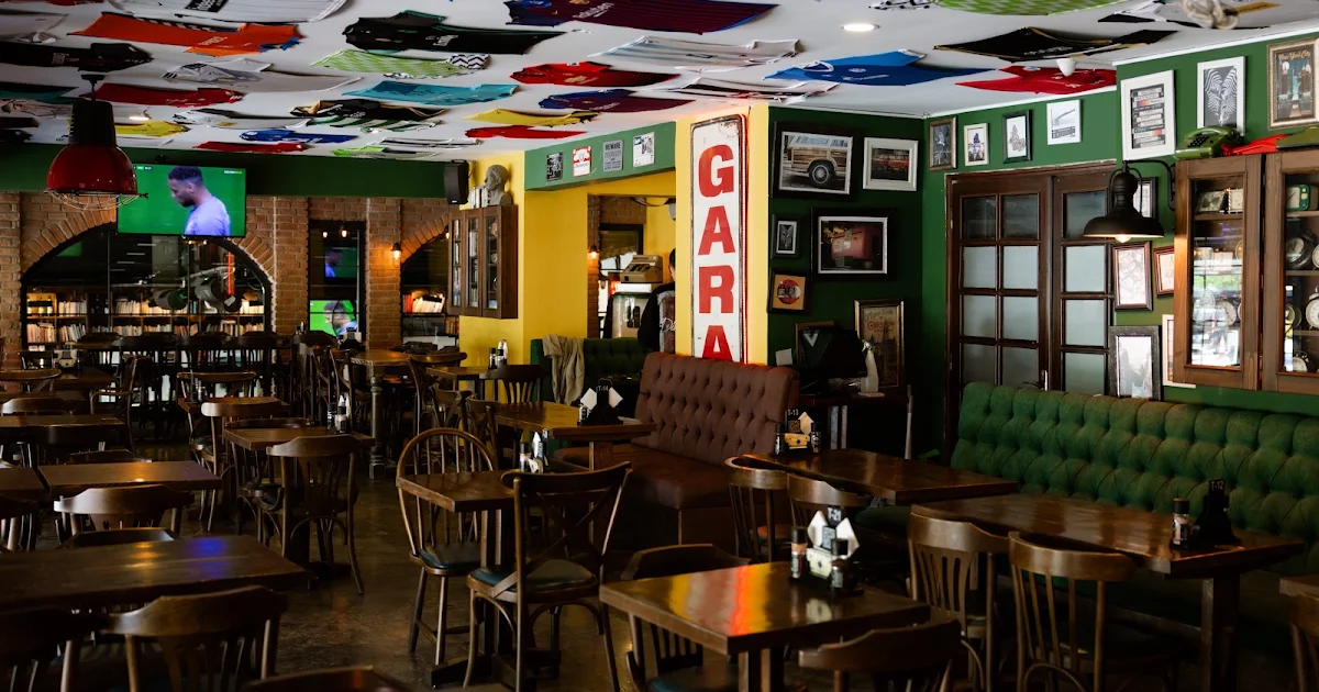 Dos Bros Irish Cafe photo 1