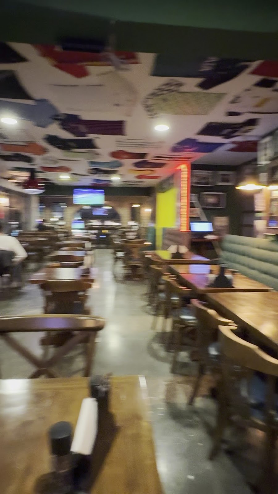 Dos Bros Irish Cafe photo 8