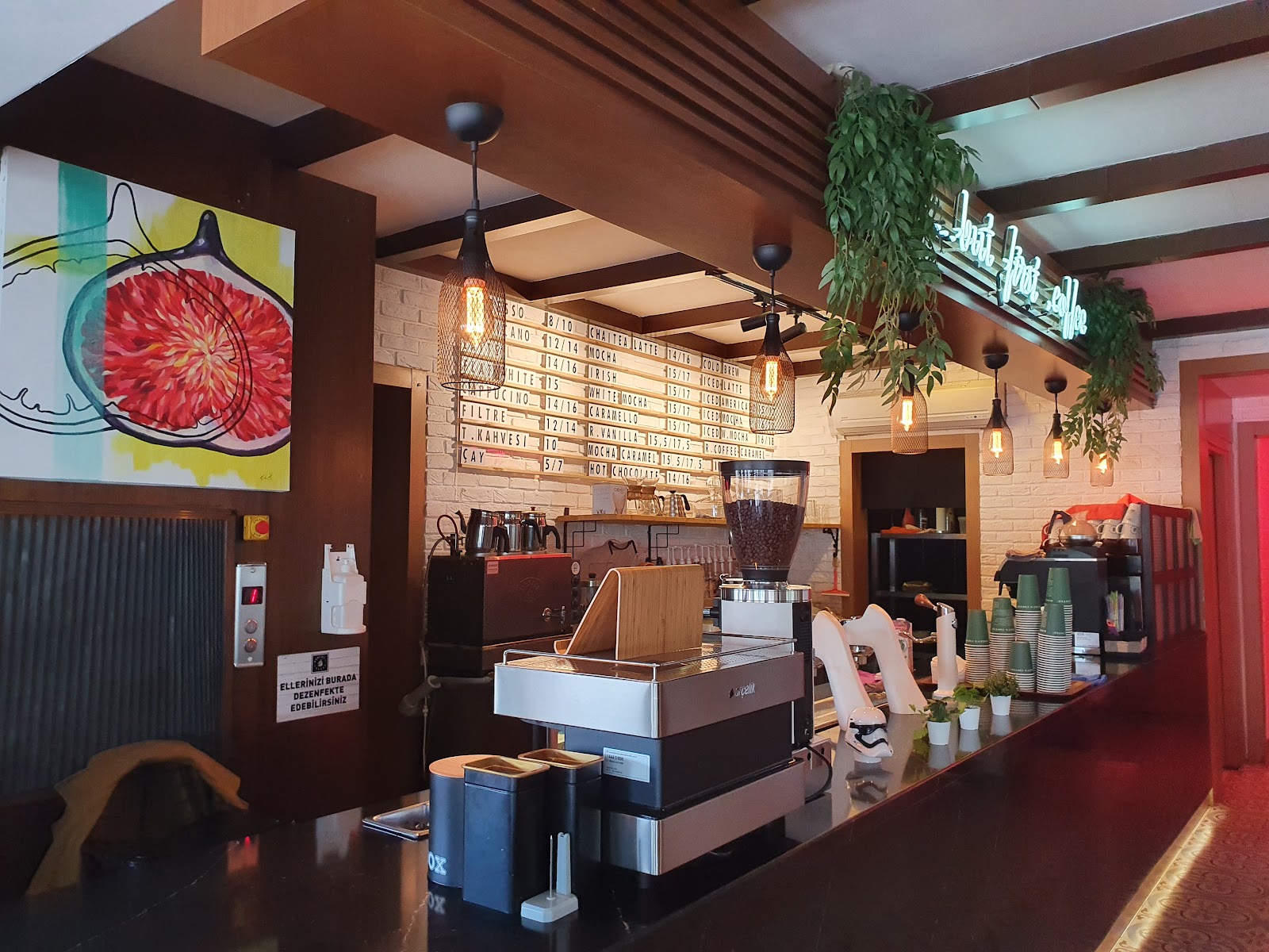 Robert’s Coffee Kent Meydanı photo 9