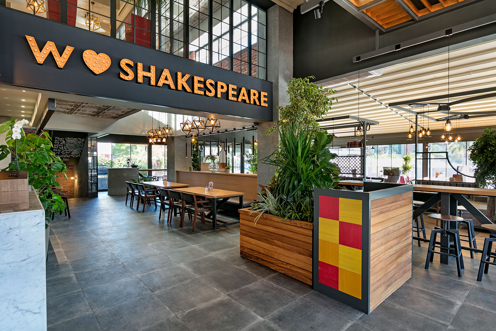 Shakespeare Coffee & Bistro (Lara) photo 2