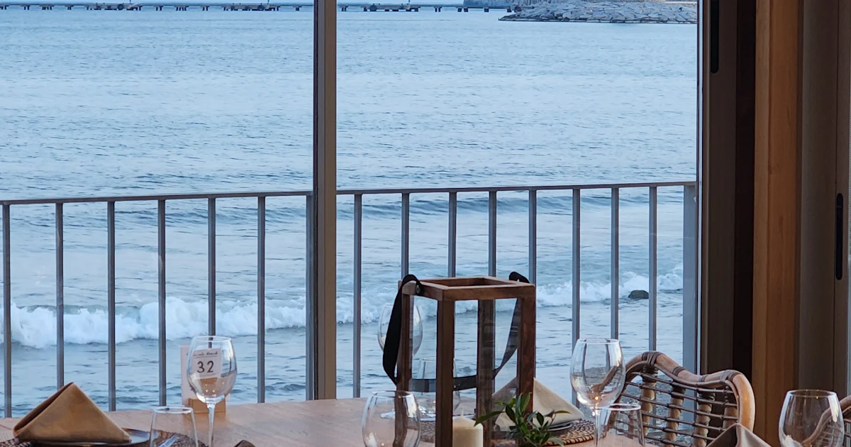 En Vie Beach | Restaurant photo 1
