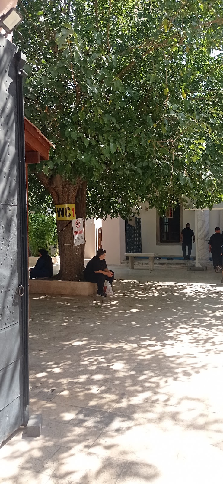 Kemeraltı Mosque photo 2