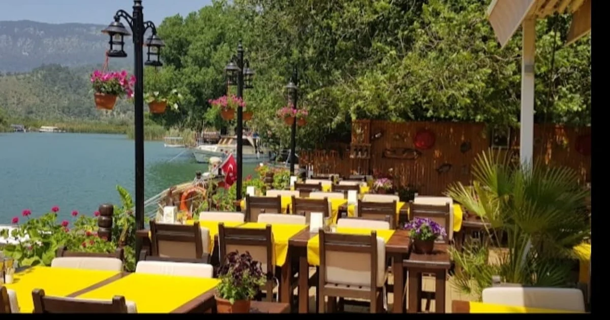 Gel-gör Restaurant photo 1
