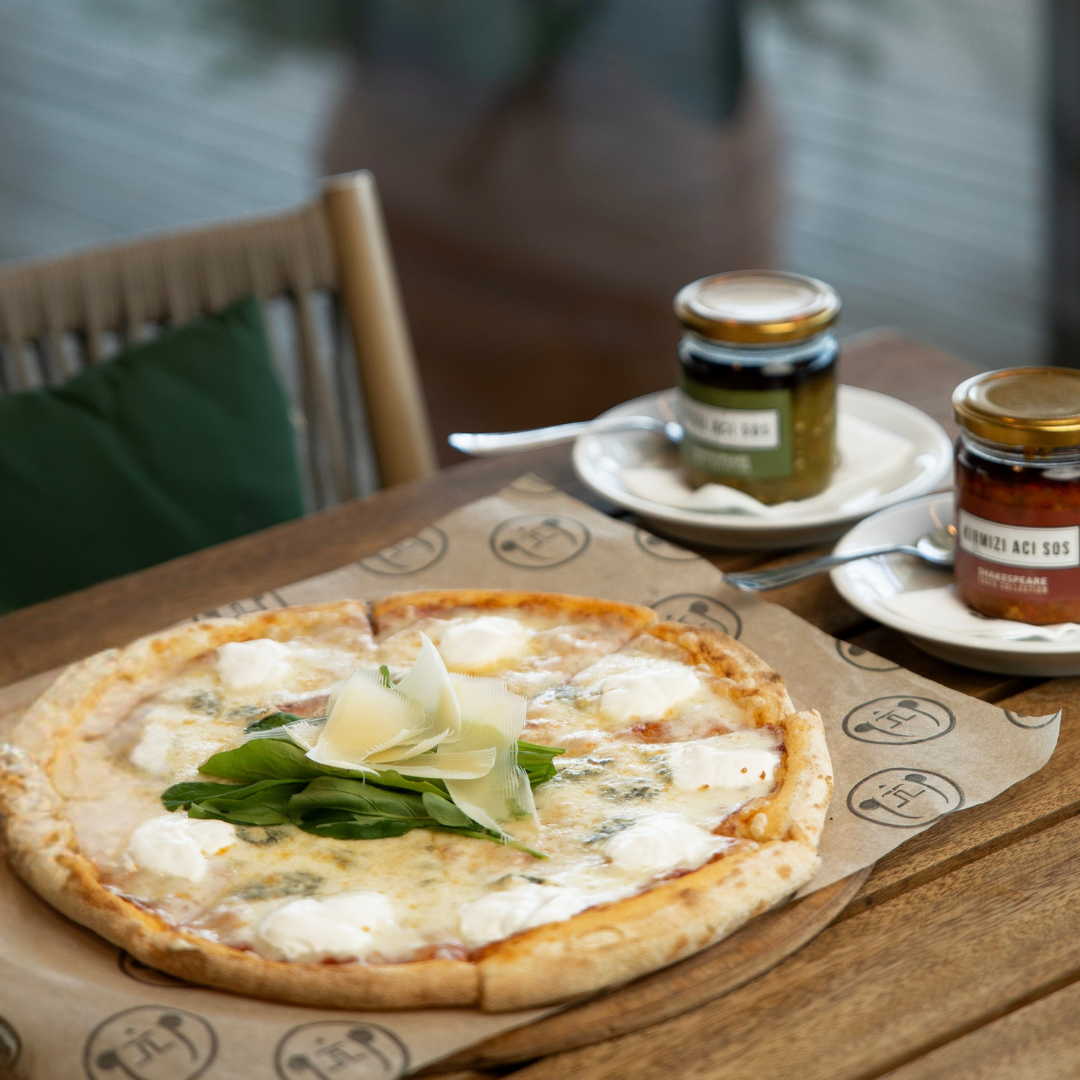 Shakespeare Coffee & Bistro (Akra) photo 11