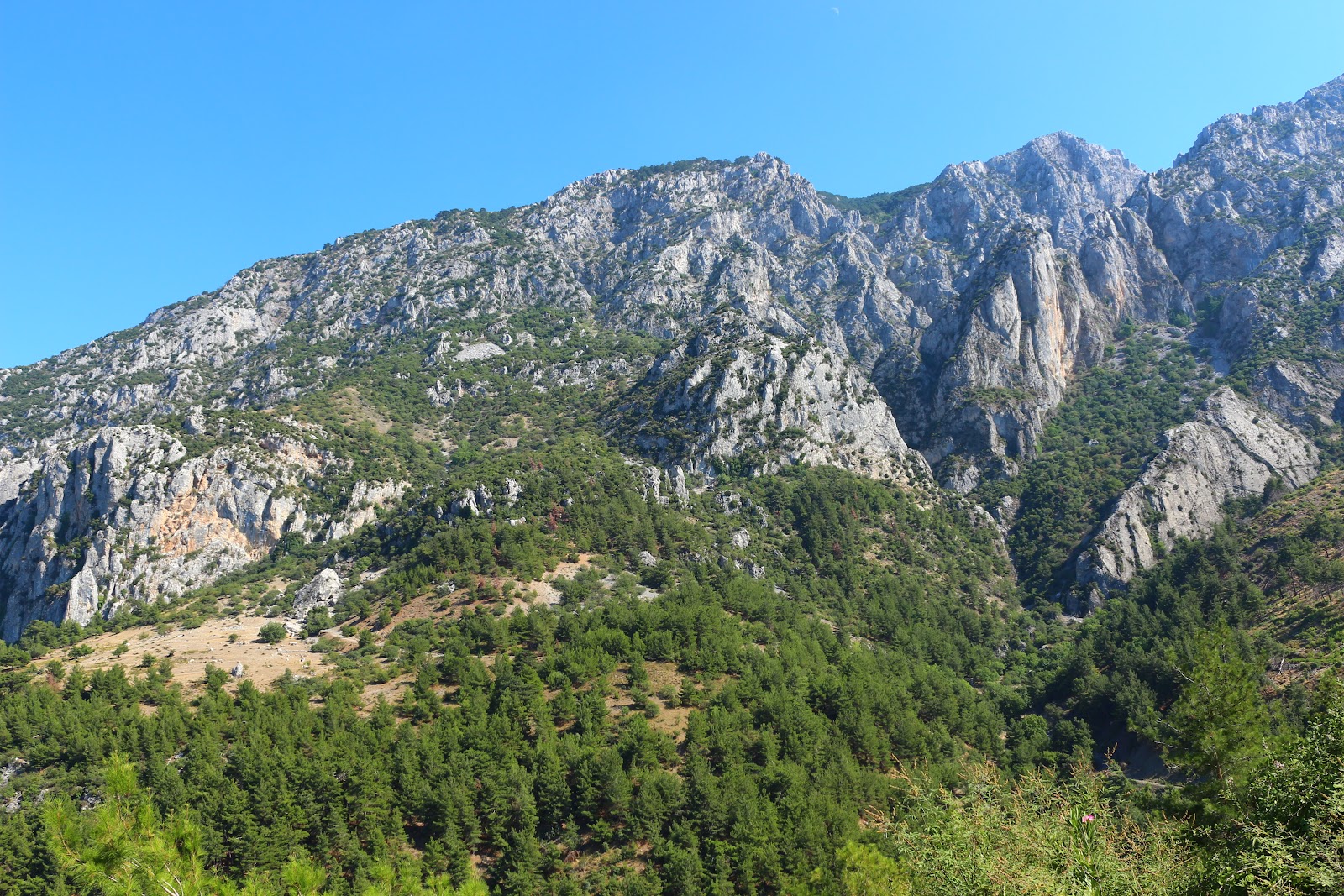 Spil Mountain National Park photo 8