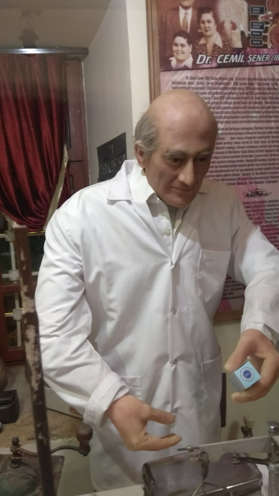 Manisa Celal Bayar Üniversitesi Ayşe Hafsa Sultan Medical History Museum photo 6