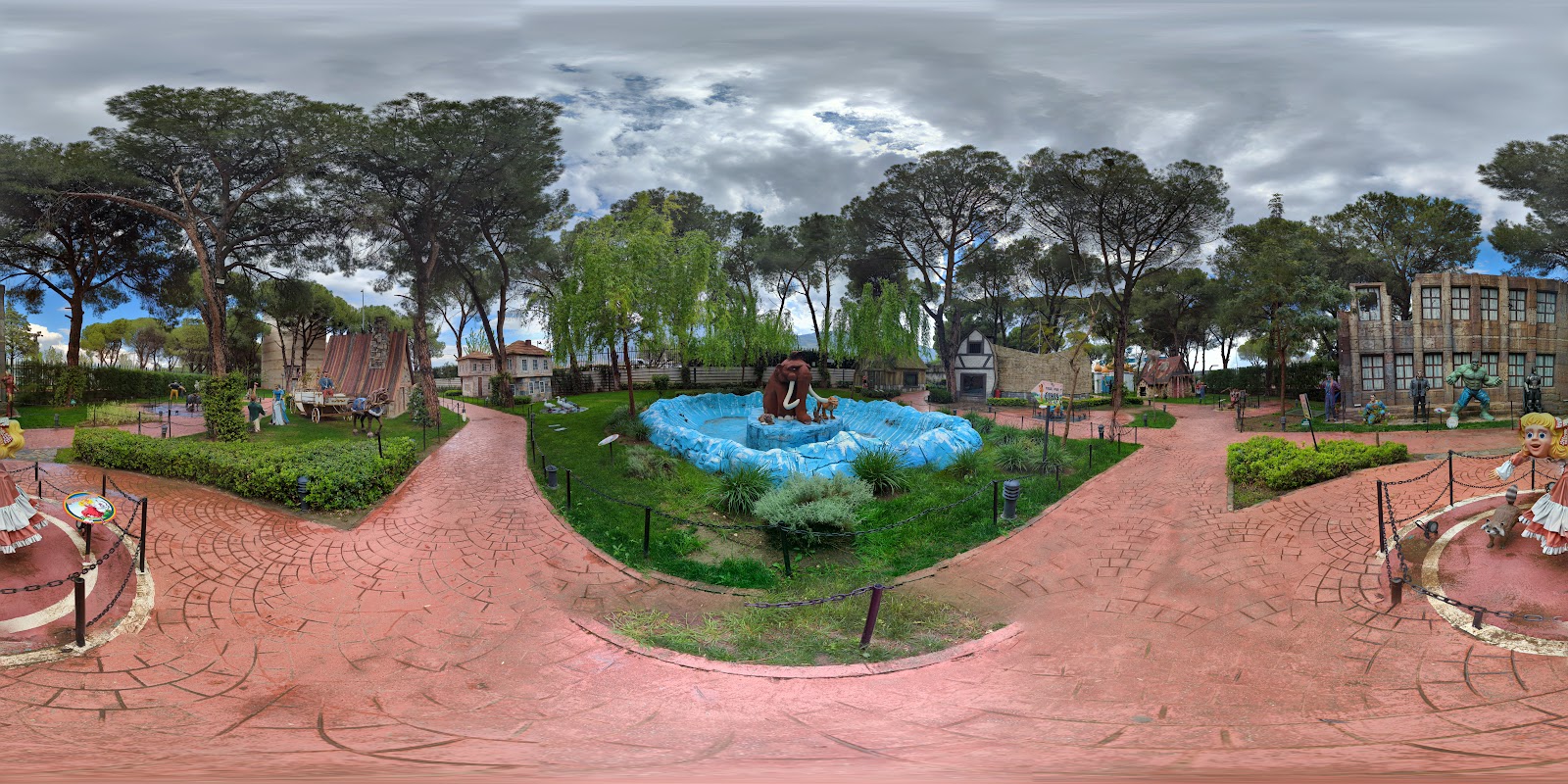Masal Parkı - ŞehzadelerPark photo 4