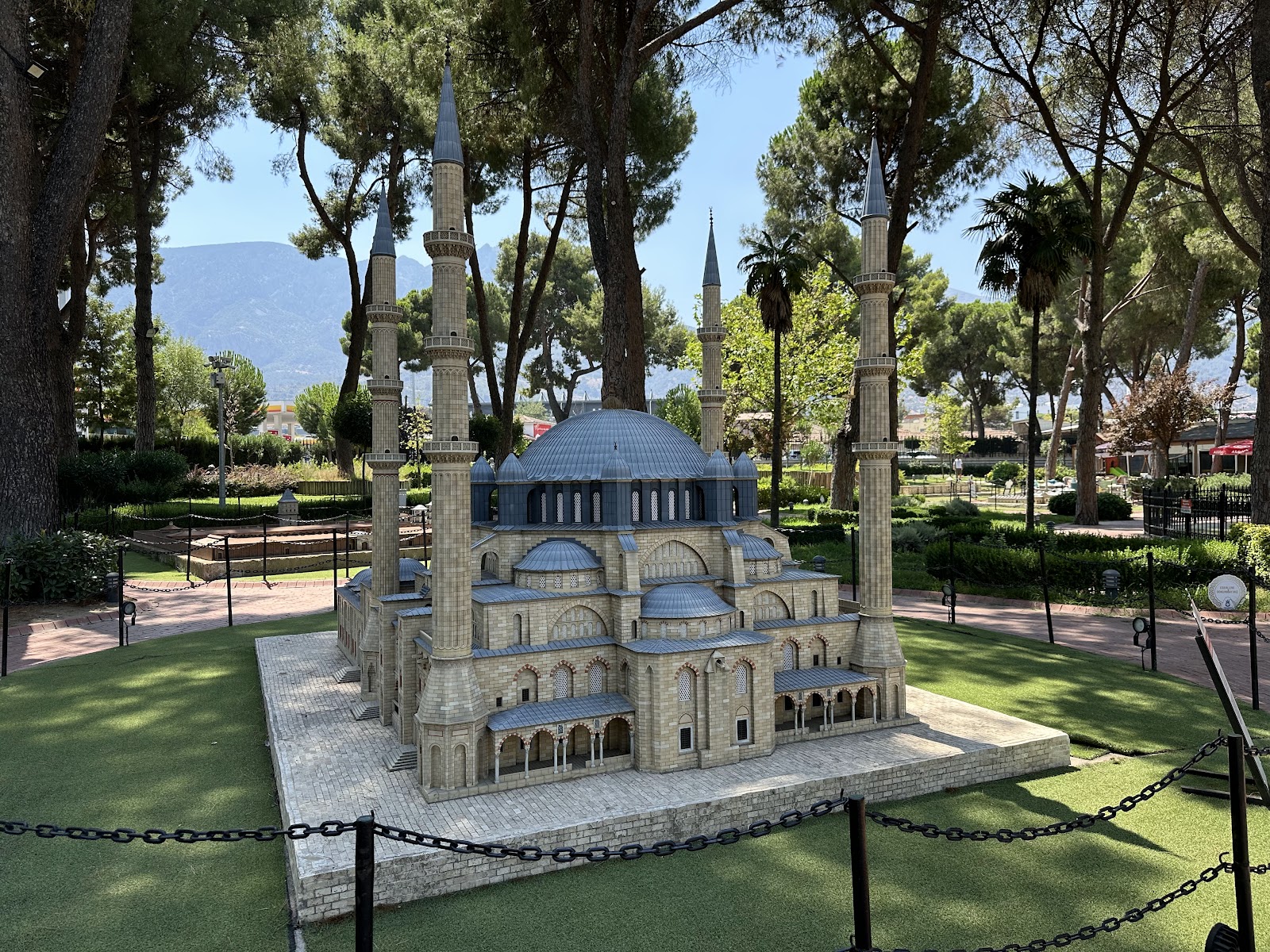 Masal Parkı - ŞehzadelerPark photo 10