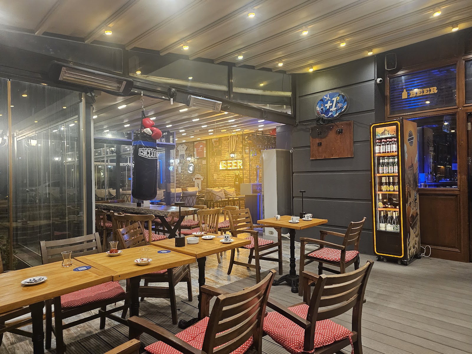 Pub Locale Manisa photo 11