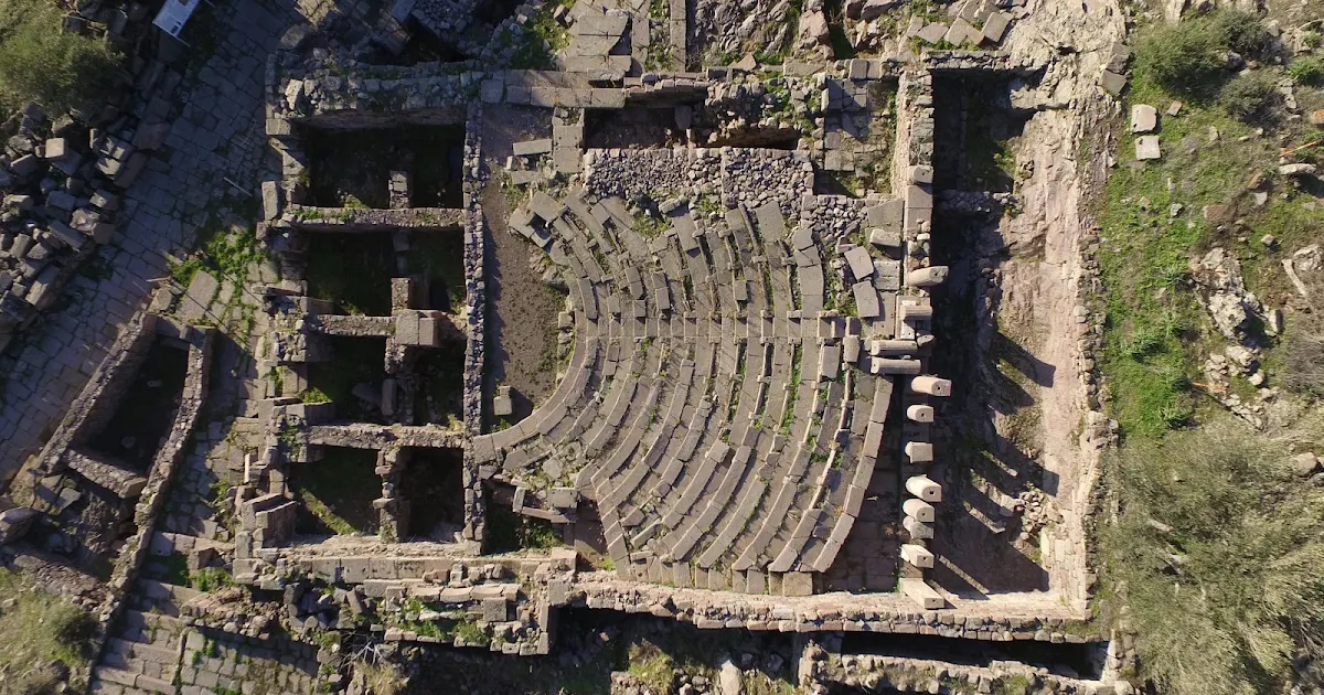 Aigai (Aeolis) Ancient City photo 1