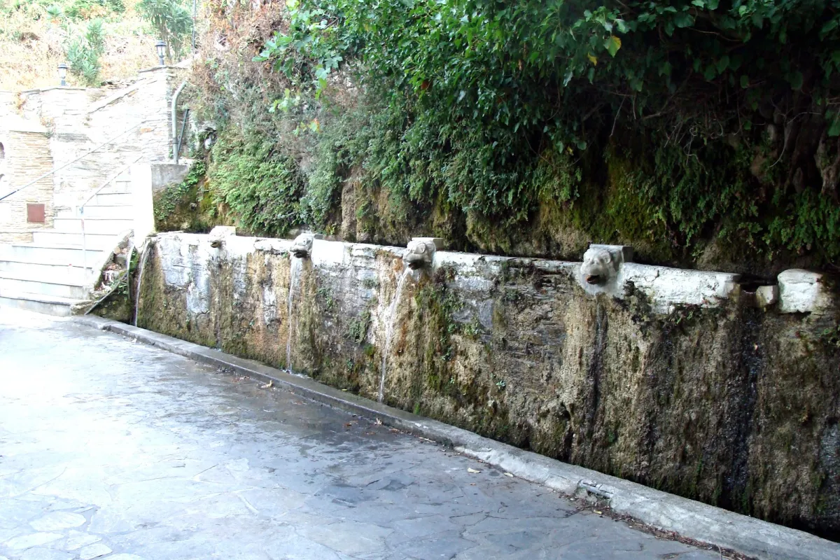 Πηγές Μαινήτων photo 1
