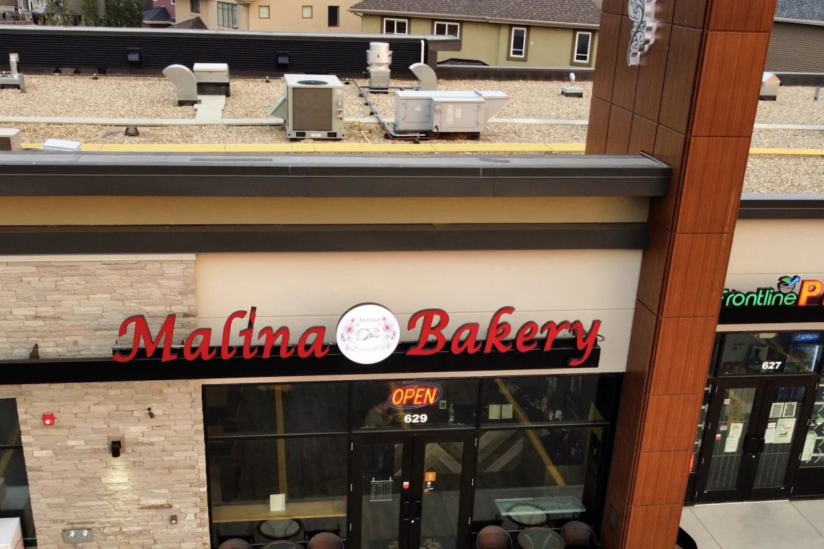 Malina Cafe and Bakery photo 1