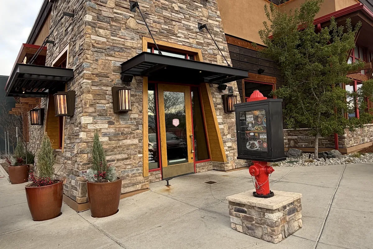 Lazy Dog Restaurant & Bar photo 1