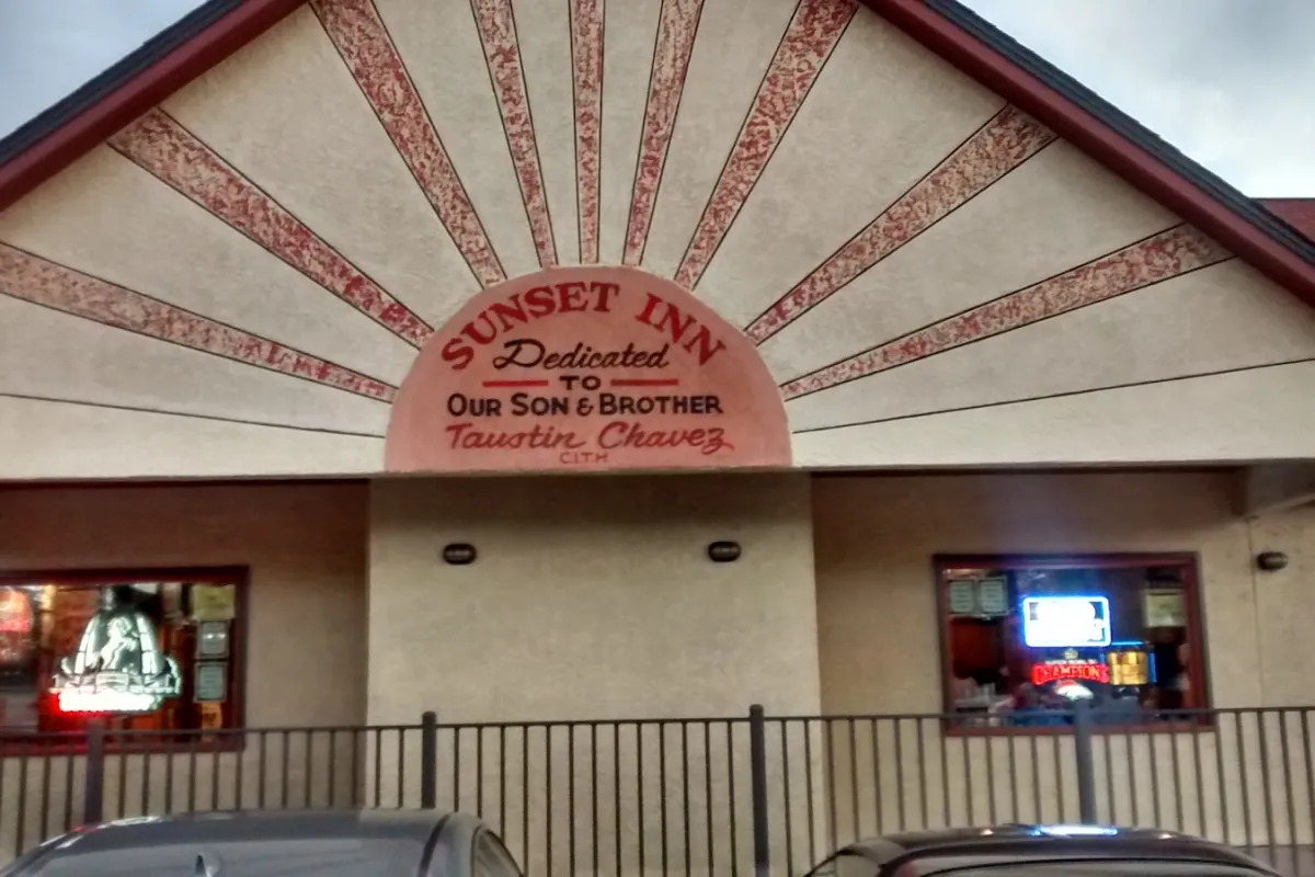 The Sunset Inn Bar and Grill photo 1