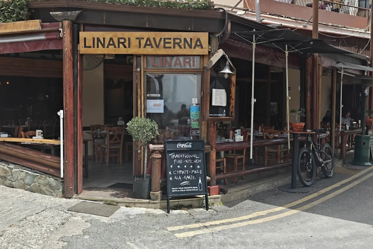 Linari Tavern photo 1