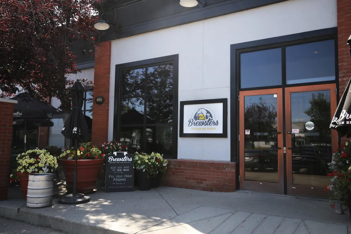 Brewsters Brewing Company - Foothills photo 1