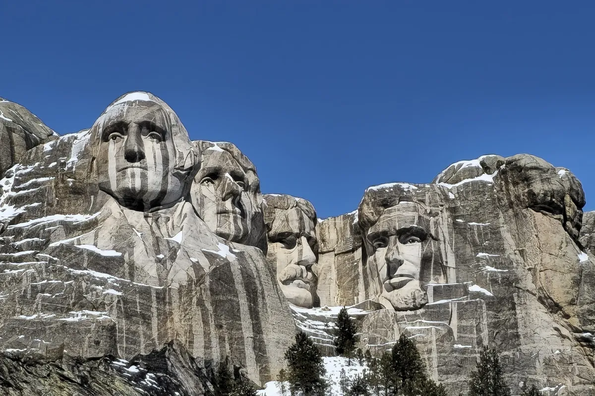 Mount Rushmore National Memorial photo 1