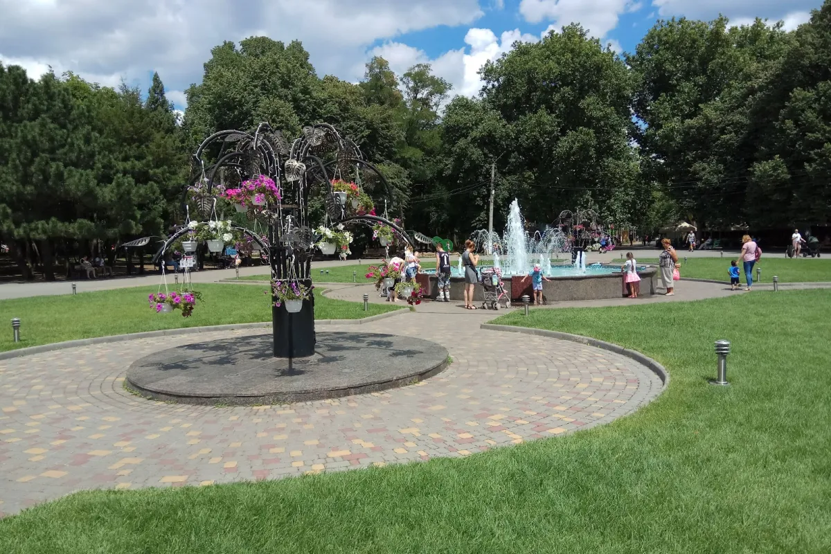Gorky Park photo 1