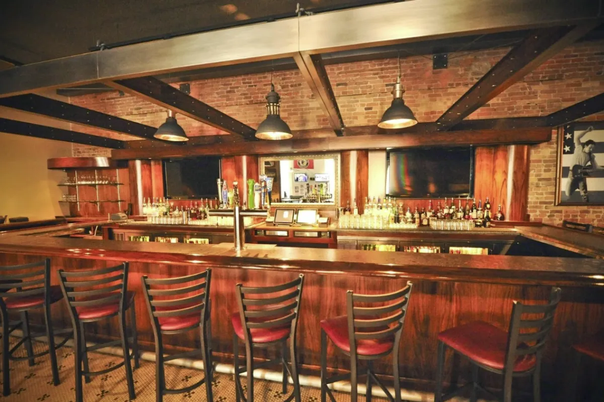 The Boss Bar photo 1