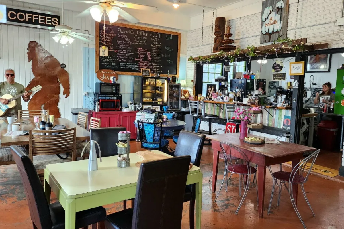 Shinerville Coffee House photo 1