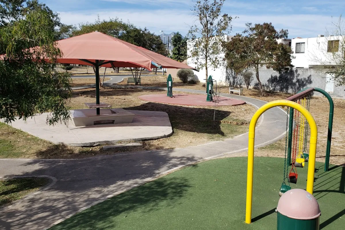 Paseo De Cumbres Park photo 1