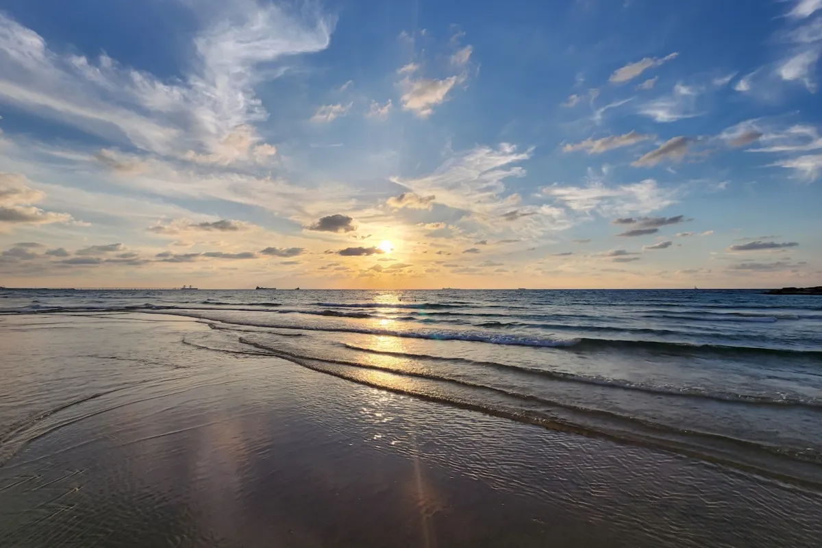 Dlila Beach photo 1