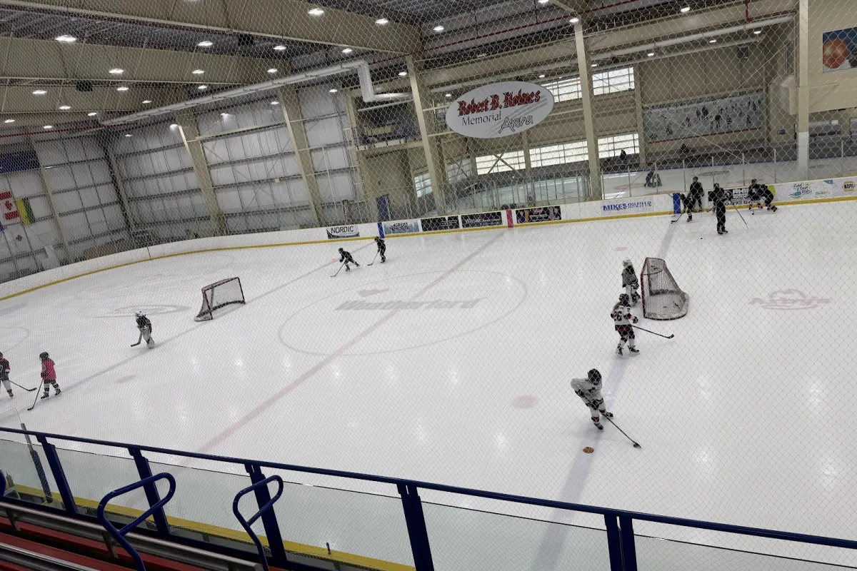 Servus Sports Centre photo 1