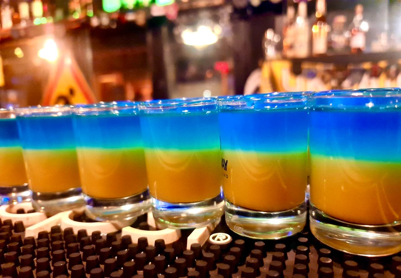 Porter Brew Pub на Жилянській-2500 метрів залу з великим екраном 6*6метрів! photo 9