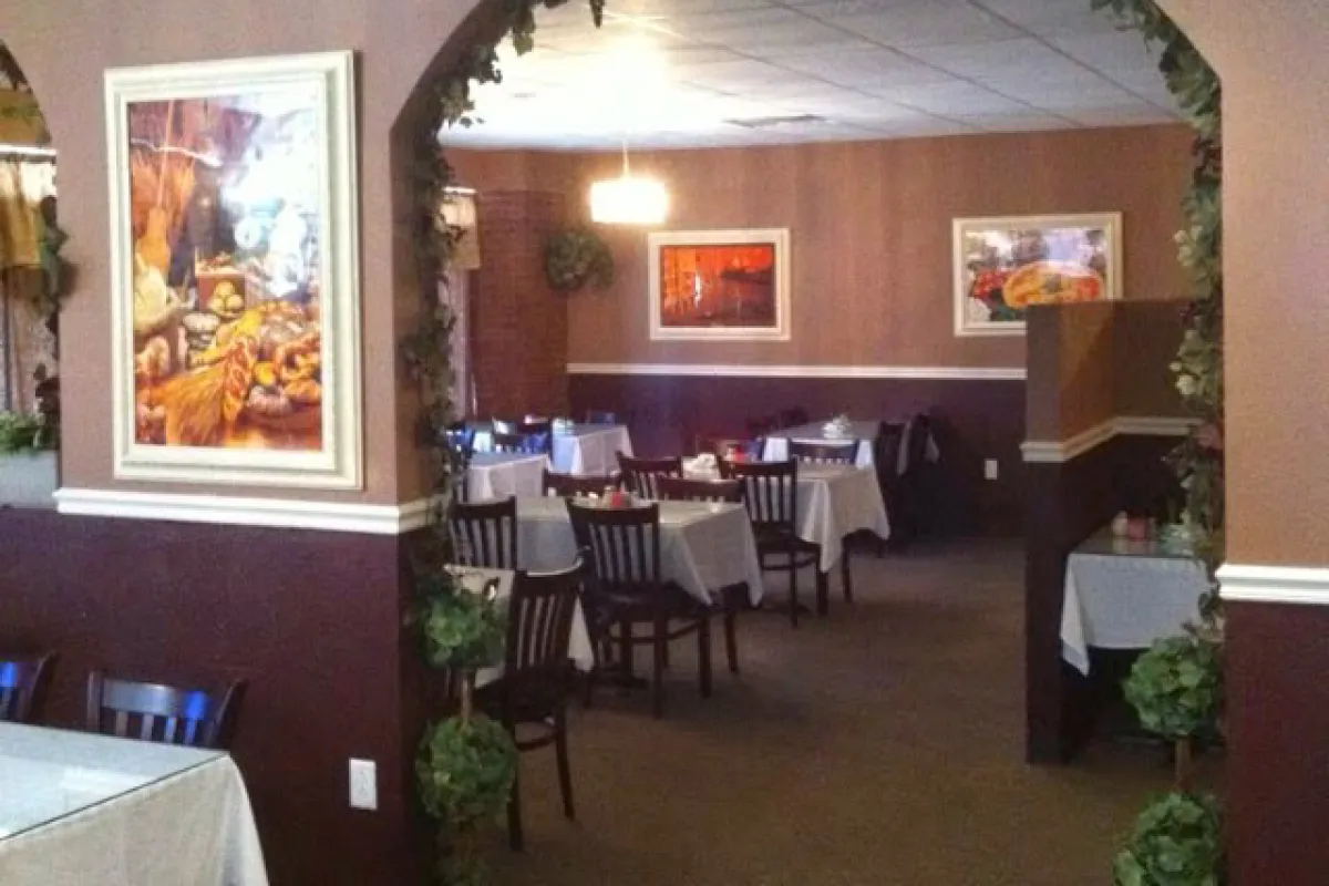 Morina's Italian Restaurant photo 1