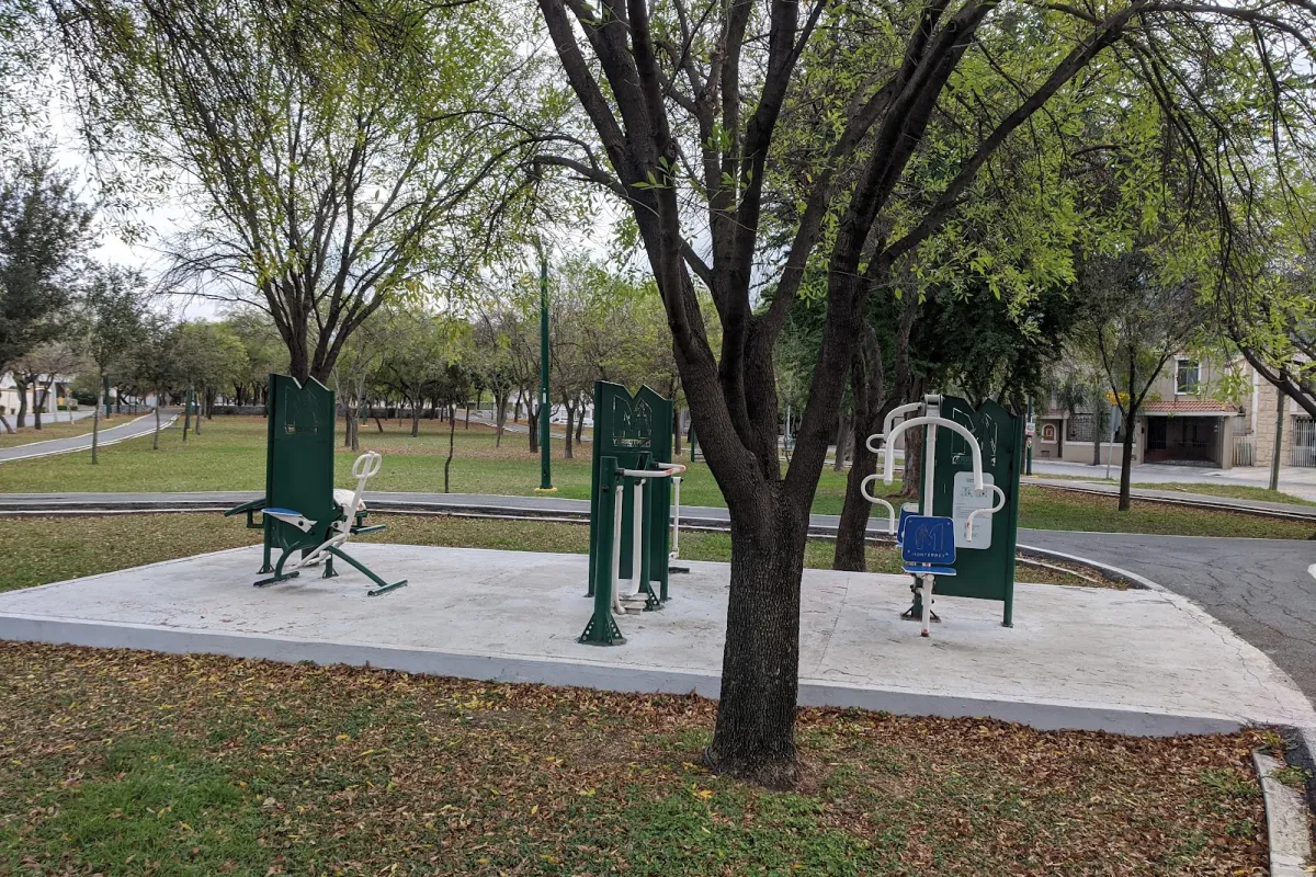 Estrellas Park photo 1